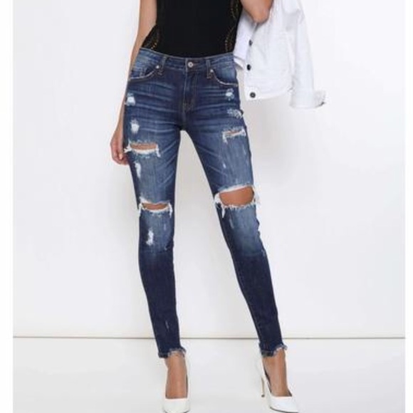 LAST 1 ❤️ SZ 11/29 Distressed Frayed Skinny Jeans - Picture 2 of 8